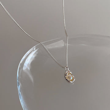 Irregular Zircon Pearl Metal Pendant Necklace