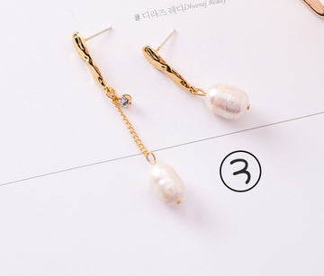 Vintage Geometric Metal Pearl Asymmetric Earrings