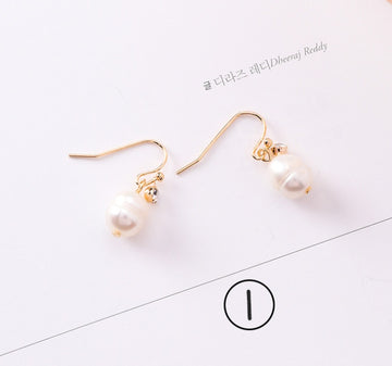 Vintage Geometric Metal Pearl Asymmetric Earrings