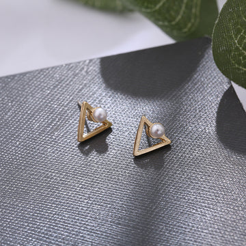 Hollow Diamond Square Stud Earrings For