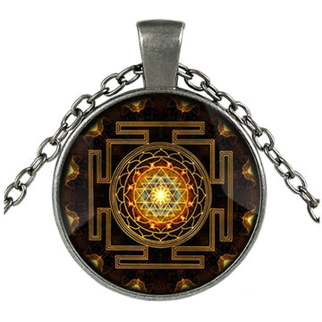 Sacred Sri Lanka Yantra Time Gem Necklace