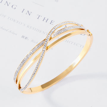 Personalized Fashion Geometric Diamond Studded Titanium Bracelet