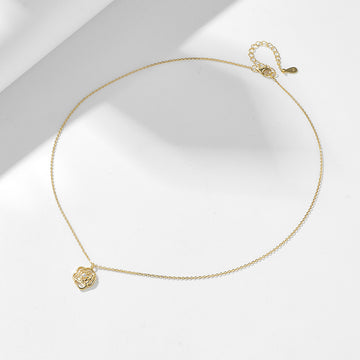 French Retro Hollow Rose Sterling Silver Necklace