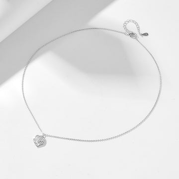 French Retro Hollow Rose Sterling Silver Necklace