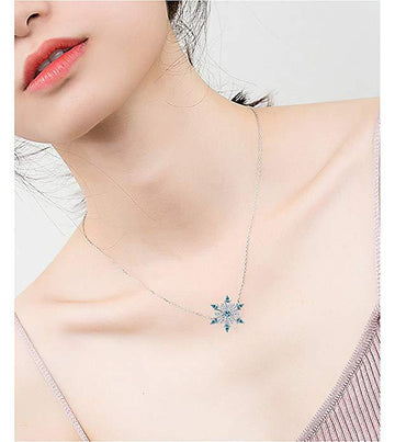 Zircon Christmas Snowflake Necklace Women'S Pendant