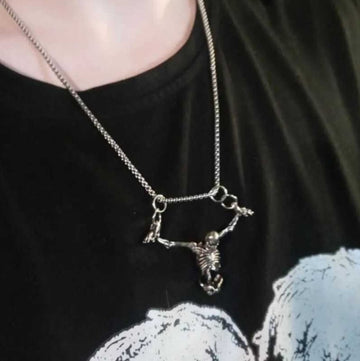 2025 New European American Style Retro Necklace