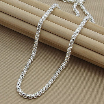 Silver Plated Round Box Necklace With