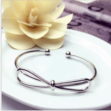 Knotted Knot O Type Metal Openwork Bracelet