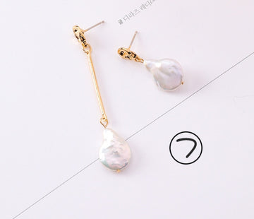 Vintage Geometric Metal Pearl Asymmetric Earrings