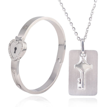 Fashion Jewelry Titanium Steel Couple Love Necklace