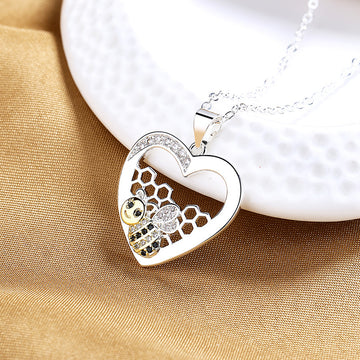 Fashion Exquisite Bee Hive Pendant Necklace