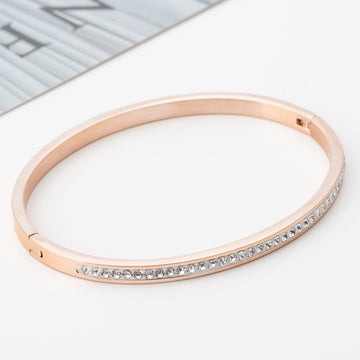 Single Row Stainless Steel Bracelet With
