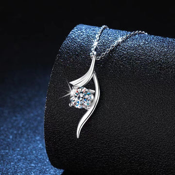 925 Sterling Silver Classic Four Claw Necklace