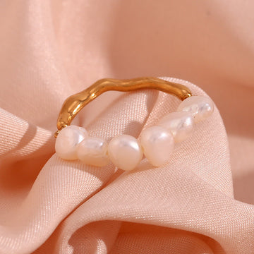 Women'S Fashion Freshwater Pearl Stitching Metal Ring