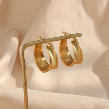 Geometric Gradient Gold Earrings For Women