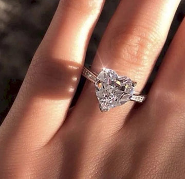 Inlaid Aaa Zircon Heart Shaped Ring