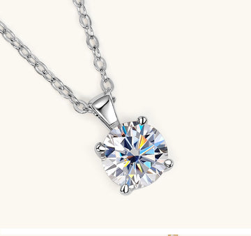 Classic Four Claw Diamond Necklace High