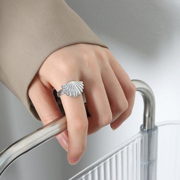 Ocean Style Personalized Scallop Ring For