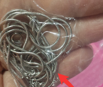 Stainless Steel Valentine'S Day Knot Snake Necklace