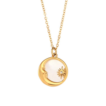 Popular Versatile Shell Moon Necklace With