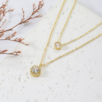 Sparkling Three Dimensional Zircon Pendant Necklace