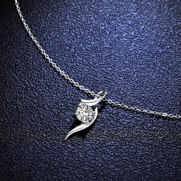 925 Sterling Silver Classic Four Claw Necklace